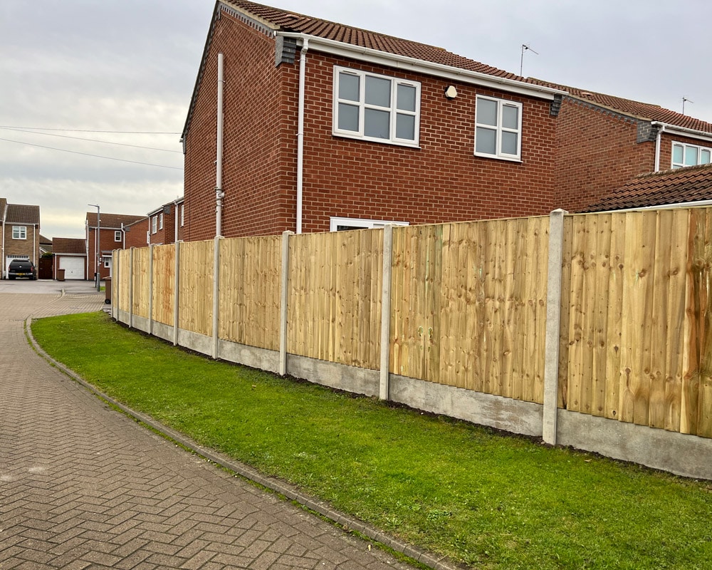 Timber Fencing Feature Image 3